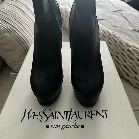 Saint Laurent Classic Black Heeled Boots - Picture 1 of 5